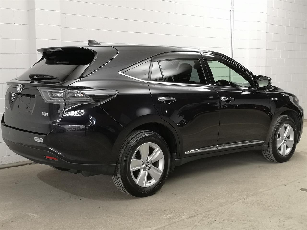 2014 Toyota Harrier