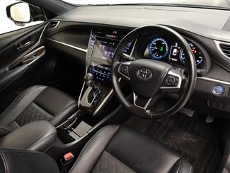 2014 Toyota Harrier - Thumbnail
