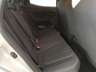 2020 Toyota Yaris - Thumbnail