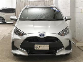 2020 Toyota Yaris - Thumbnail