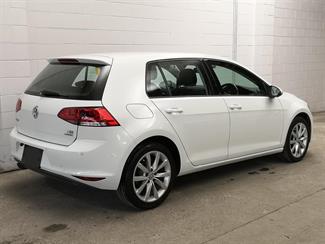 2013 Volkswagen Golf - Thumbnail