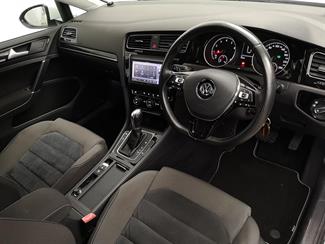 2013 Volkswagen Golf - Thumbnail