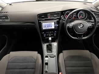 2013 Volkswagen Golf - Thumbnail