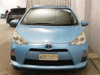 2013 Toyota Aqua - Thumbnail