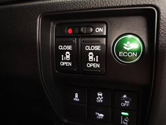 2016 Honda Odyssey - Thumbnail