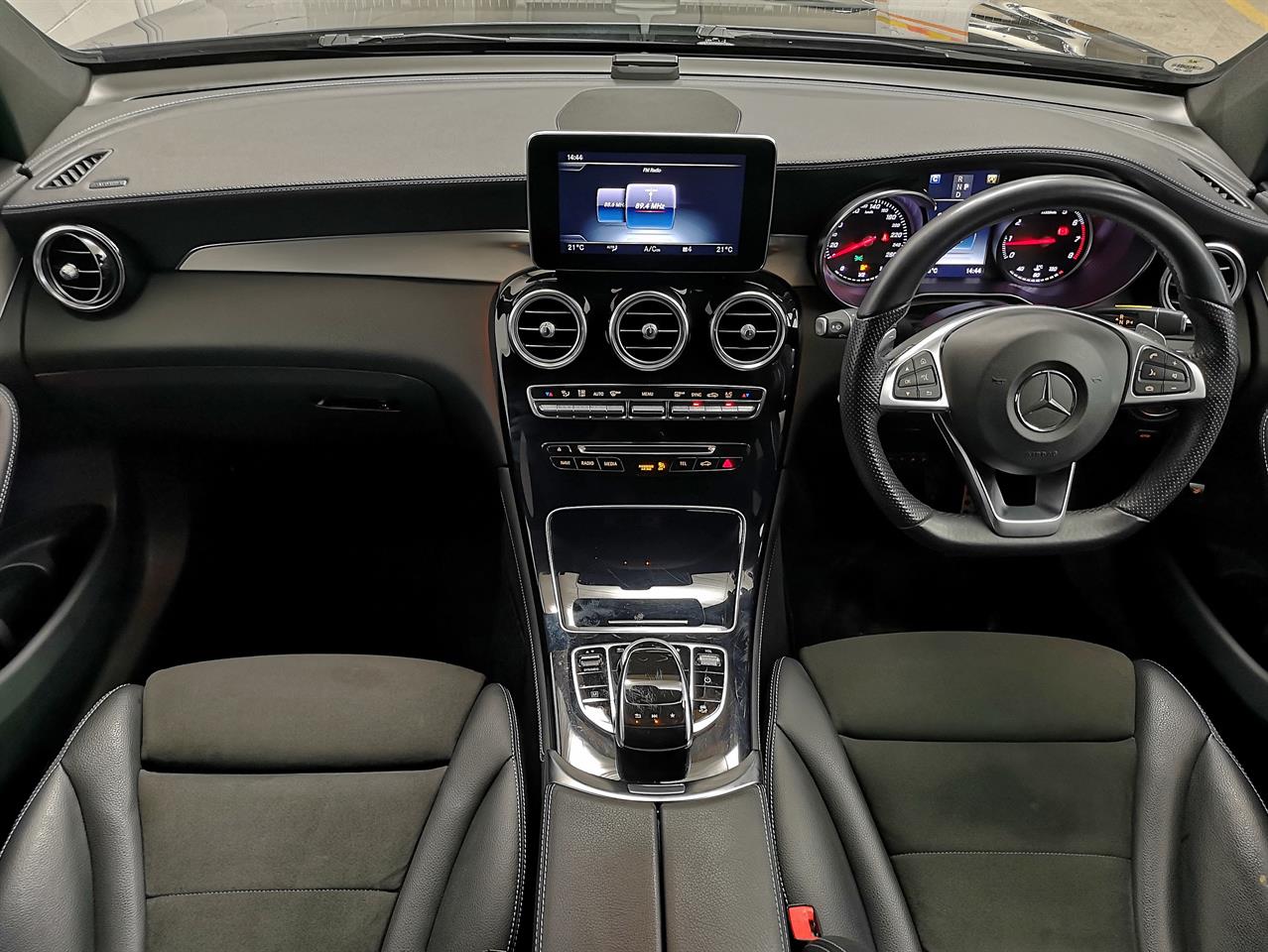 2018 Mercedes-Benz GLC 200