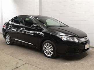 2015 Honda Grace - Thumbnail