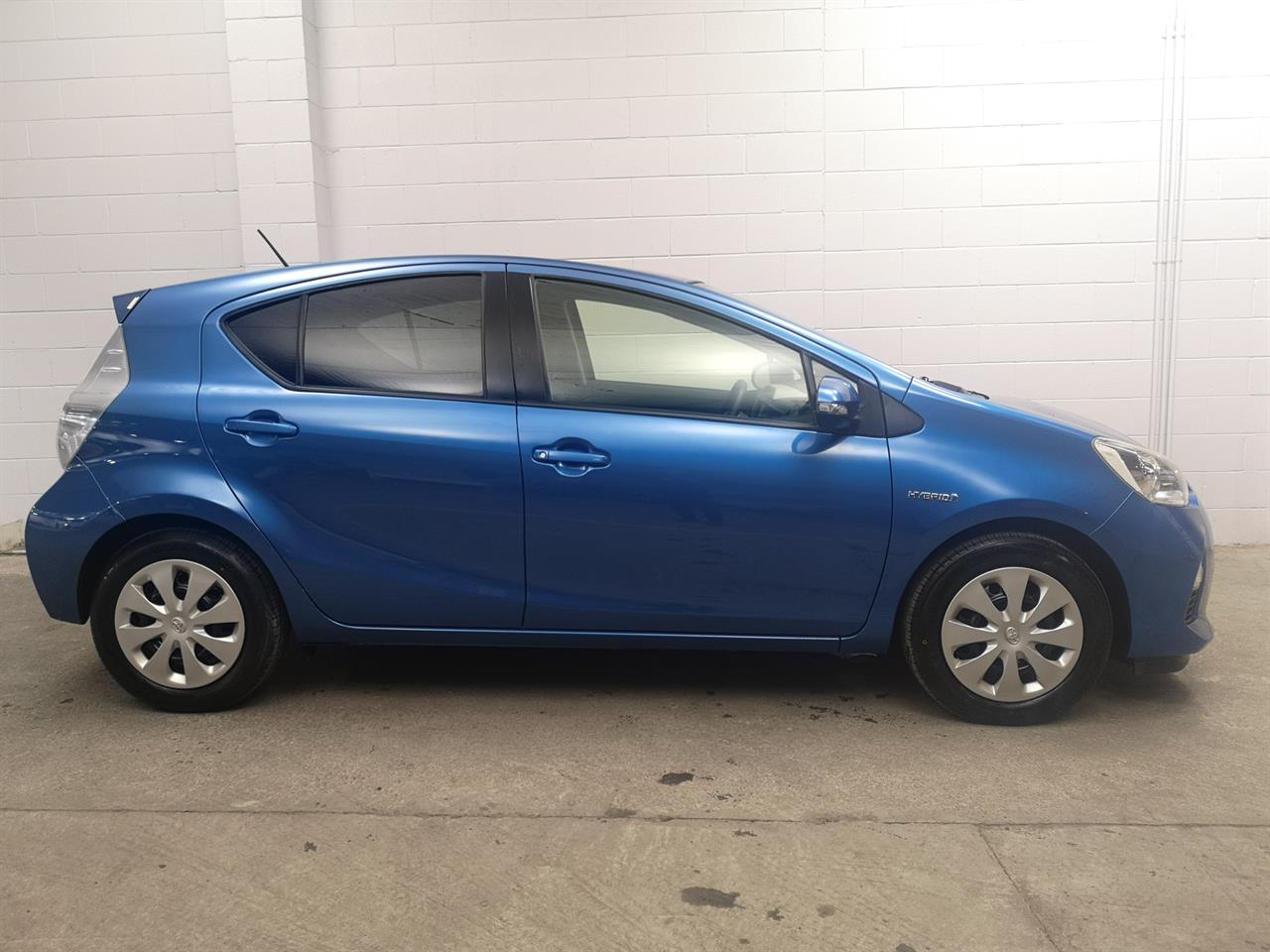 2014 Toyota Aqua