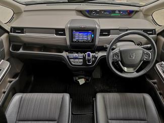 2017 Honda Freed - Thumbnail