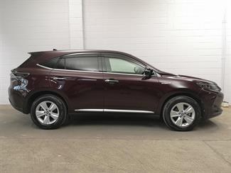 2014 Toyota Harrier - Thumbnail