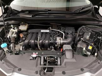 2015 Honda Vezel - Thumbnail