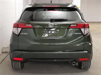 2015 Honda Vezel - Thumbnail