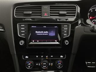 2013 Volkswagen Golf - Thumbnail