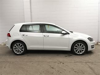 2013 Volkswagen Golf - Thumbnail