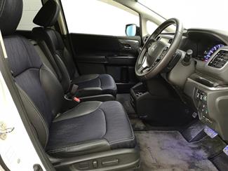 2015 Honda Odyssey - Thumbnail