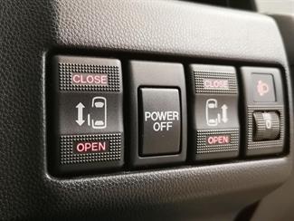 2013 Mazda Premacy - Thumbnail