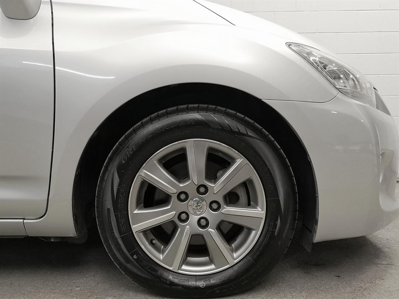 2012 Toyota Mark-X