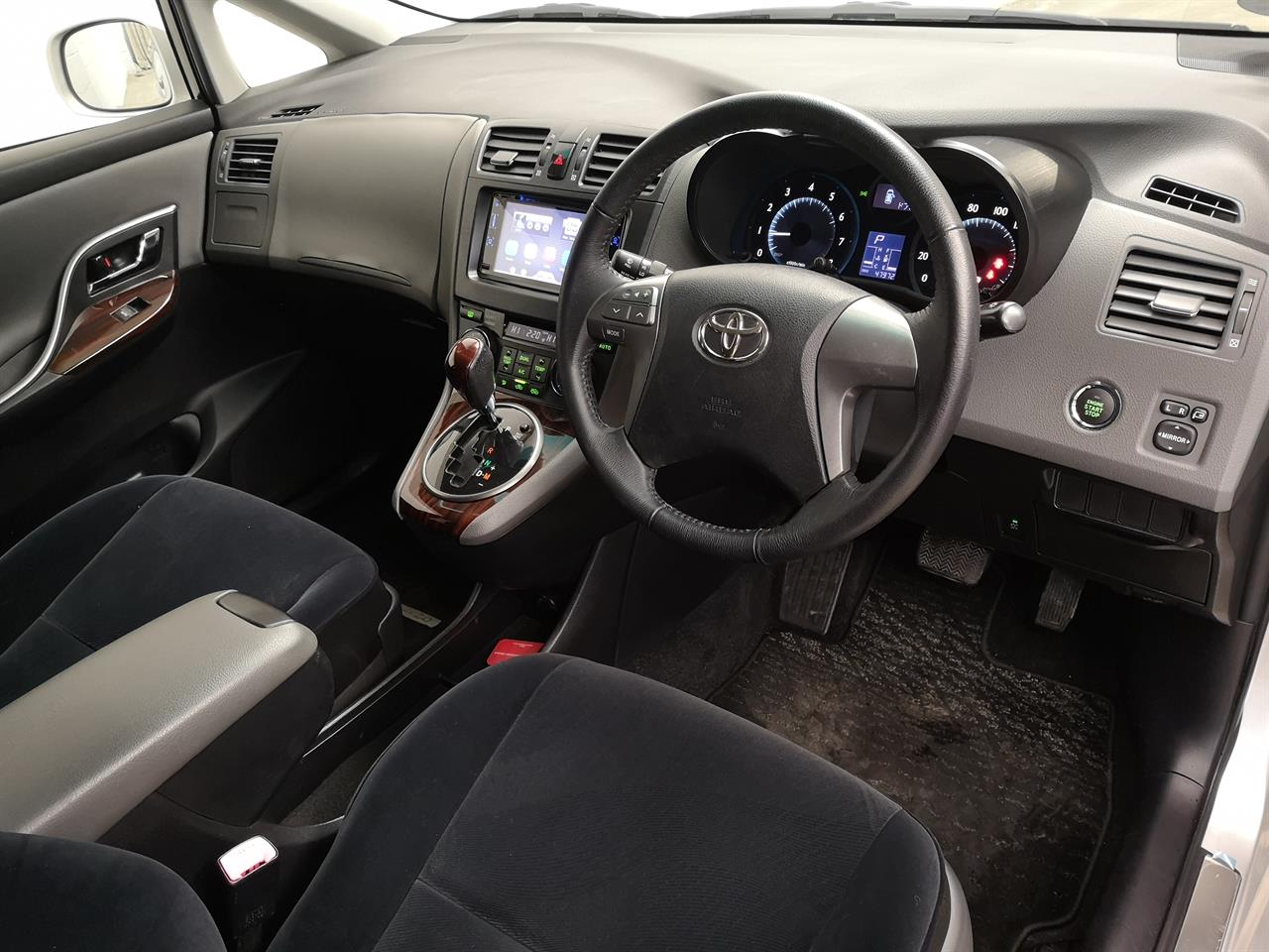 2012 Toyota Mark-X