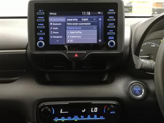 2022 Toyota Yaris - Thumbnail