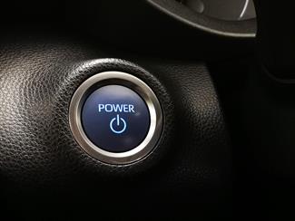 2022 Toyota Yaris - Thumbnail