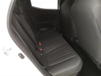 2022 Toyota Yaris - Thumbnail