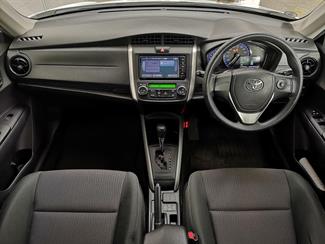 2017 Toyota Corolla - Thumbnail