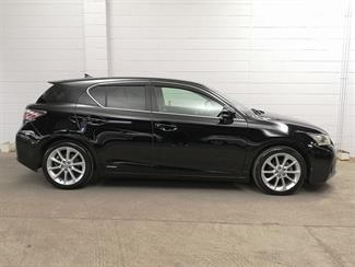 2012 Lexus CT 200H - Thumbnail