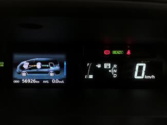 2018 Toyota Prius - Thumbnail