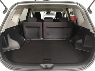 2018 Toyota Prius - Thumbnail