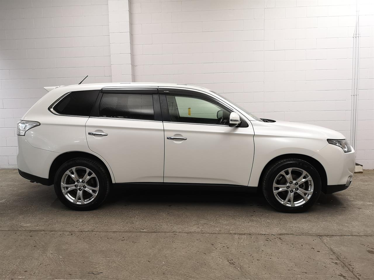 2014 Mitsubishi Outlander