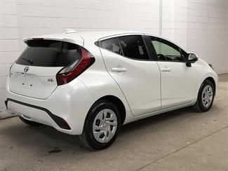 2022 Toyota Aqua - Thumbnail