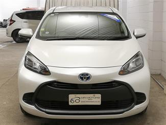 2022 Toyota Aqua - Thumbnail
