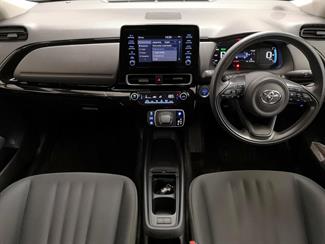 2022 Toyota Aqua - Thumbnail
