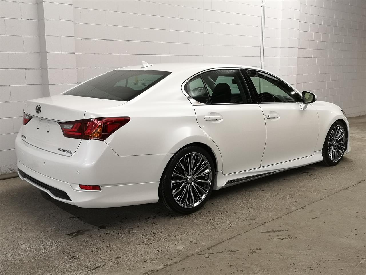 2014 Lexus GS 300H
