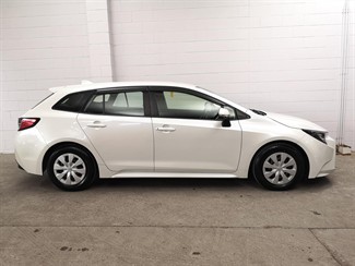 2021 Toyota Corolla - Thumbnail