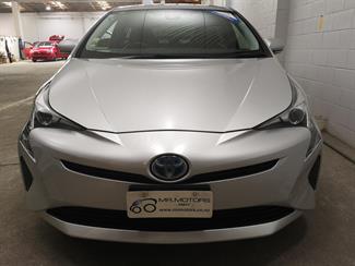 2018 Toyota Prius - Thumbnail