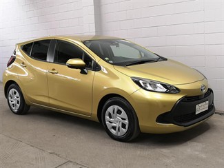 2024 Toyota Aqua - Thumbnail