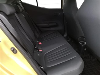 2024 Toyota Aqua - Thumbnail