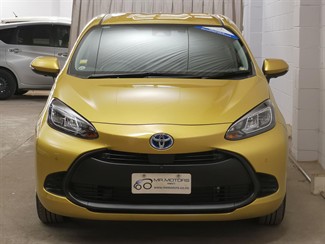 2024 Toyota Aqua - Thumbnail