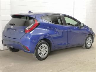 2022 Toyota Aqua - Thumbnail