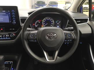 2022 Toyota Corolla - Thumbnail