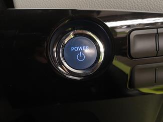 2018 Toyota Prius - Thumbnail