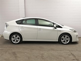 2012 Toyota Prius - Thumbnail