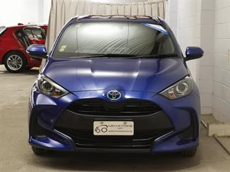 2021 Toyota Yaris - Thumbnail