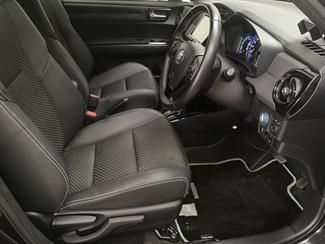 2016 Toyota Corolla - Thumbnail