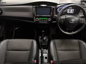 2016 Toyota Corolla - Thumbnail