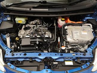 2016 Toyota Aqua - Thumbnail