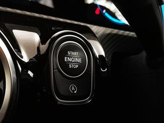 2020 Mercedes-Benz A 180 - Thumbnail