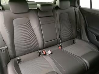 2020 Mercedes-Benz A 180 - Thumbnail