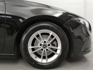 2020 Mercedes-Benz A 180 - Thumbnail